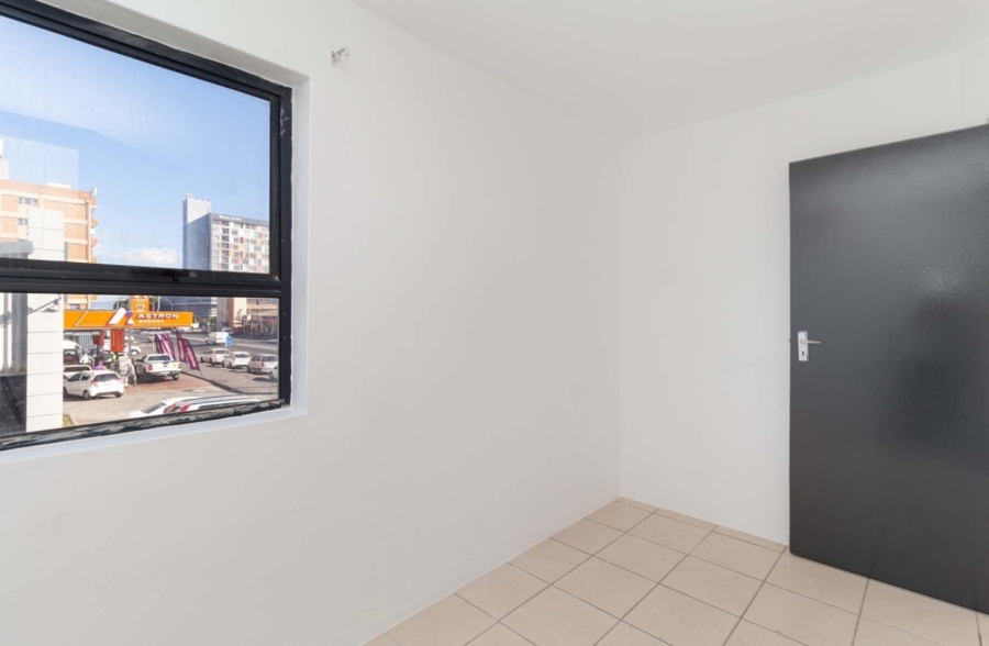 2 Bedroom Property for Sale in Townsend Estate Western Cape